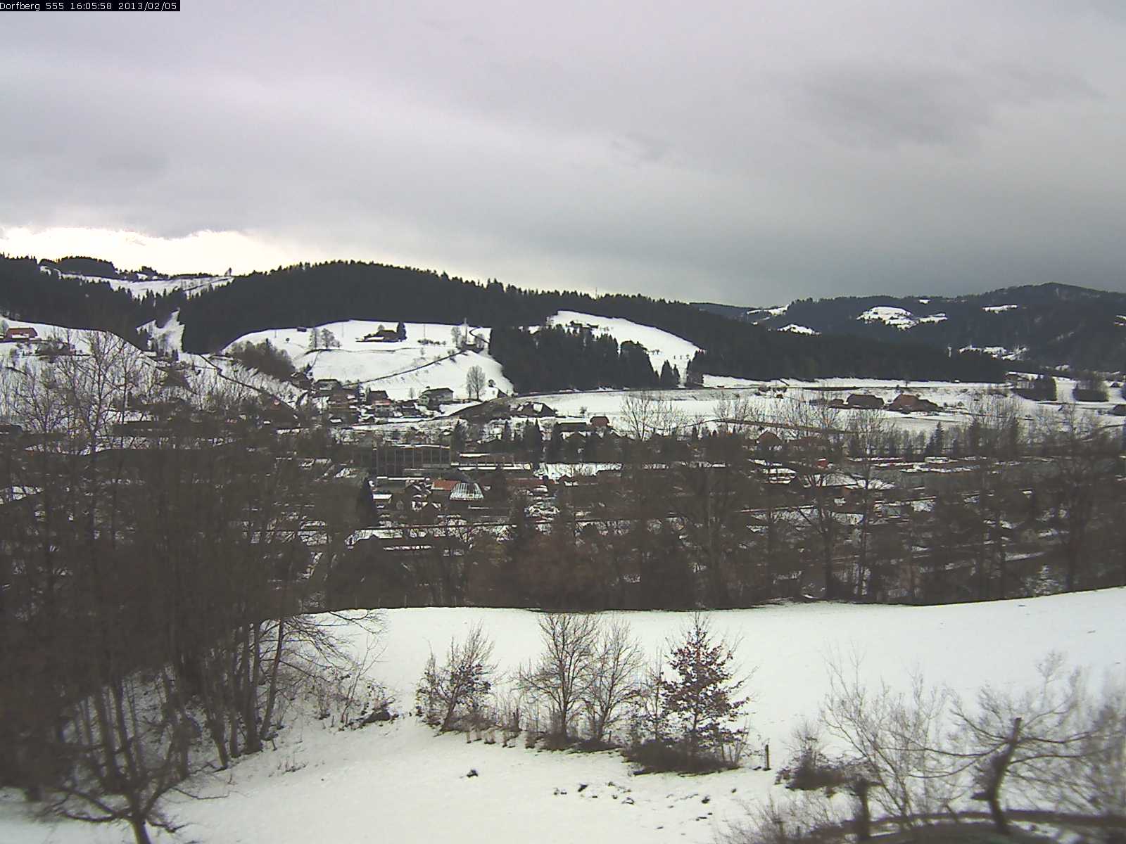 Webcam-Bild: Aussicht vom Dorfberg in Langnau 20130205-160600