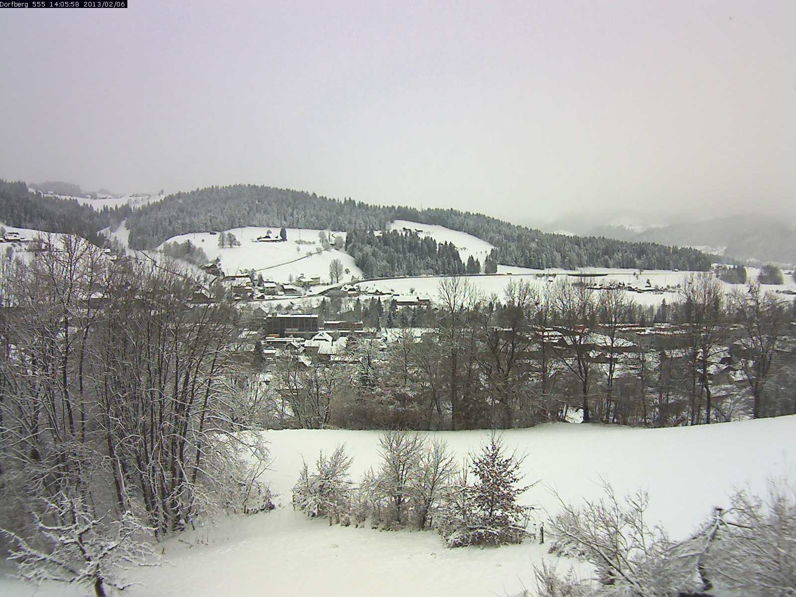 Webcam-Bild: Aussicht vom Dorfberg in Langnau 20130206-140600