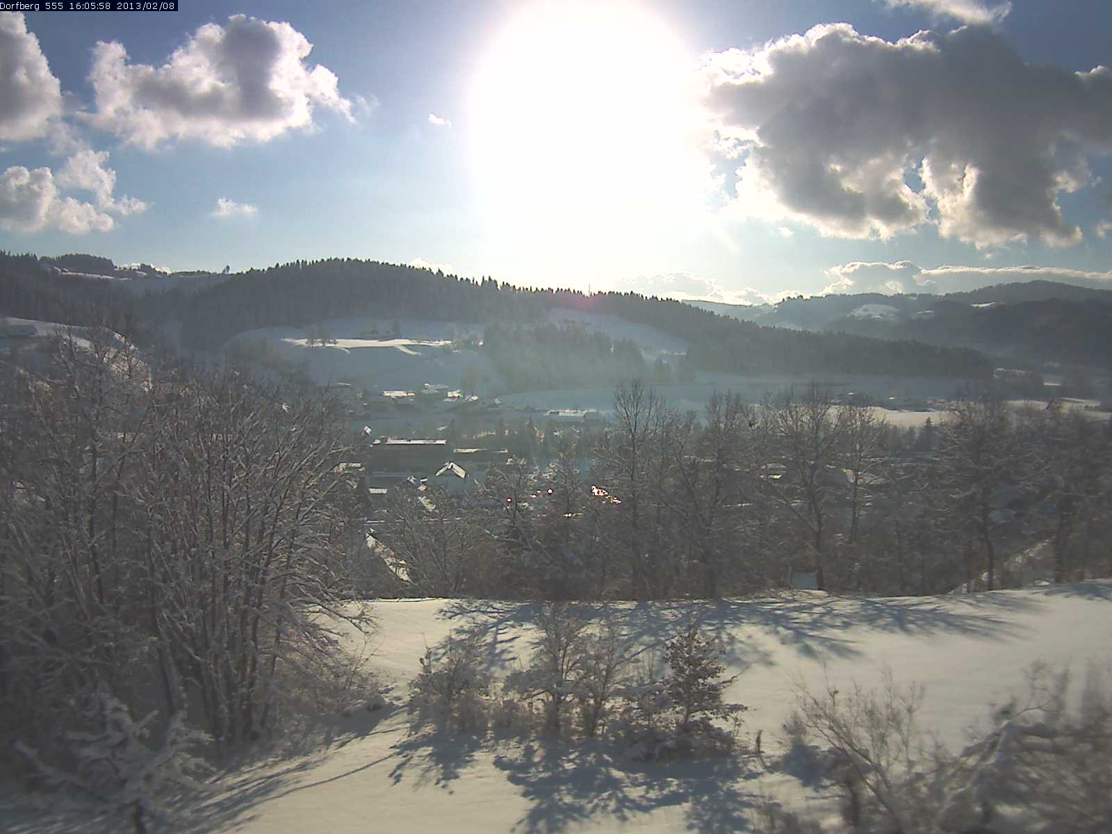 Webcam-Bild: Aussicht vom Dorfberg in Langnau 20130208-160600