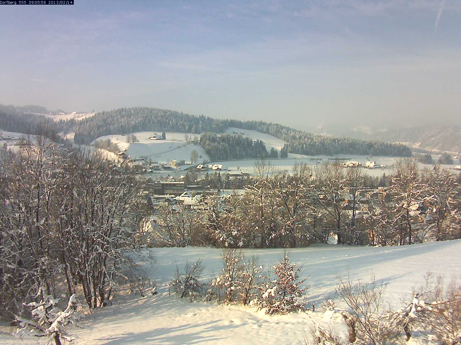 Webcam-Bild: Aussicht vom Dorfberg in Langnau 20130214-090600