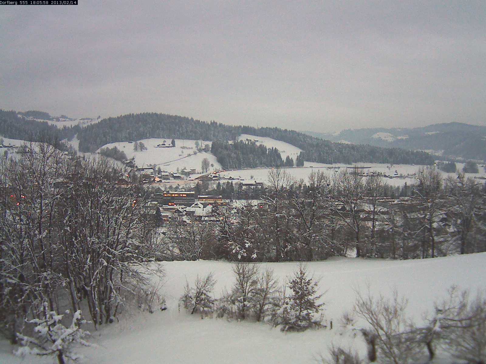 Webcam-Bild: Aussicht vom Dorfberg in Langnau 20130214-180600
