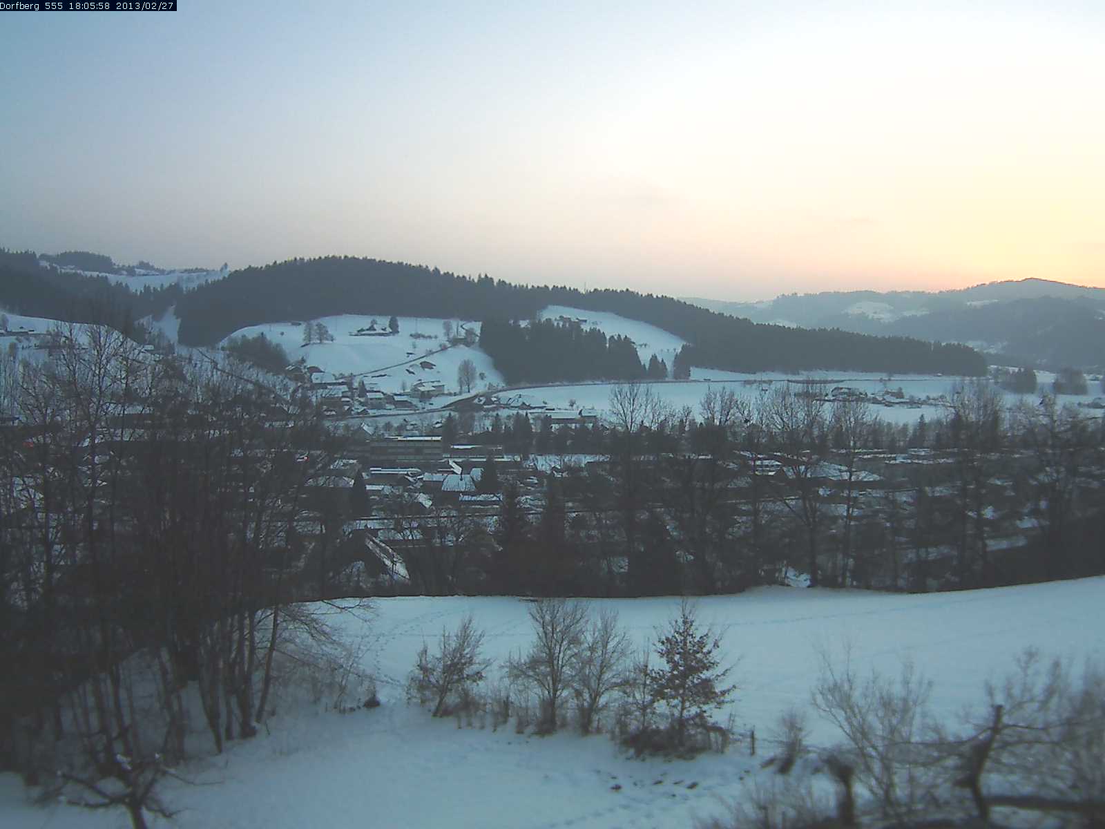 Webcam-Bild: Aussicht vom Dorfberg in Langnau 20130227-180600
