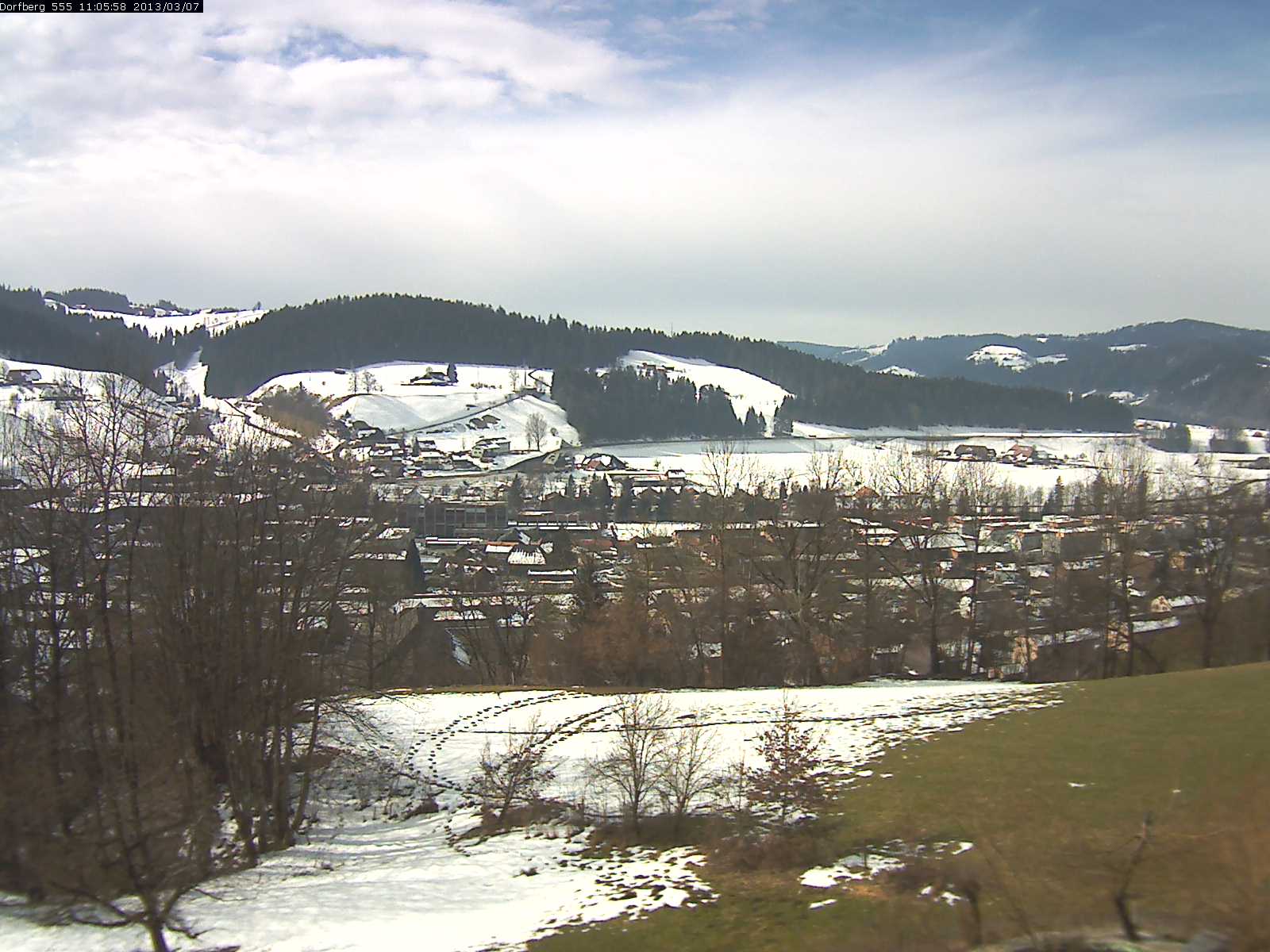 Webcam-Bild: Aussicht vom Dorfberg in Langnau 20130307-110600