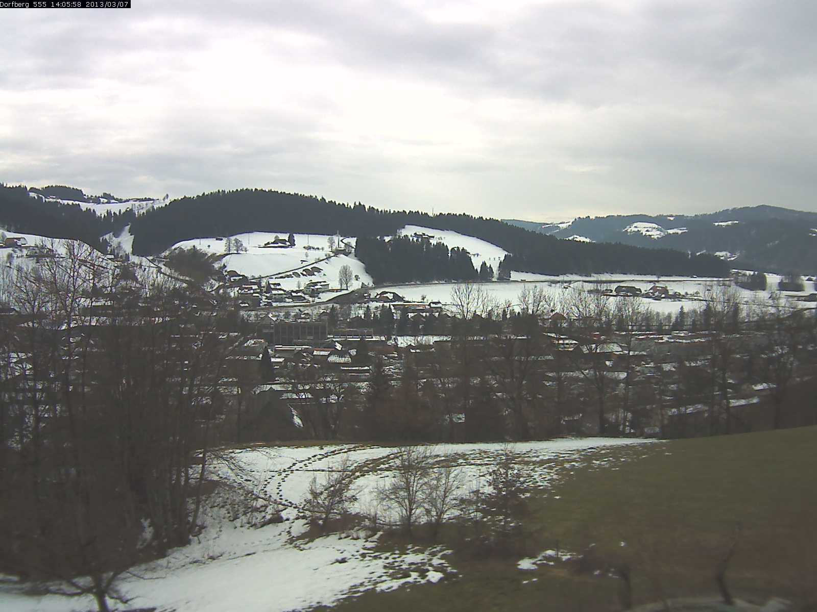 Webcam-Bild: Aussicht vom Dorfberg in Langnau 20130307-140600