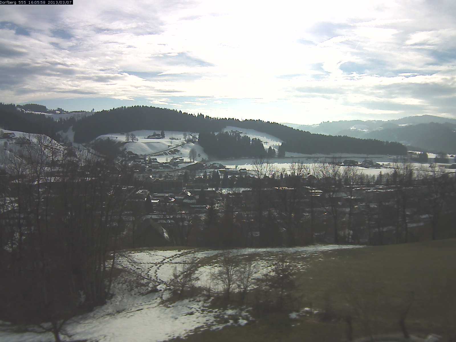Webcam-Bild: Aussicht vom Dorfberg in Langnau 20130307-160600