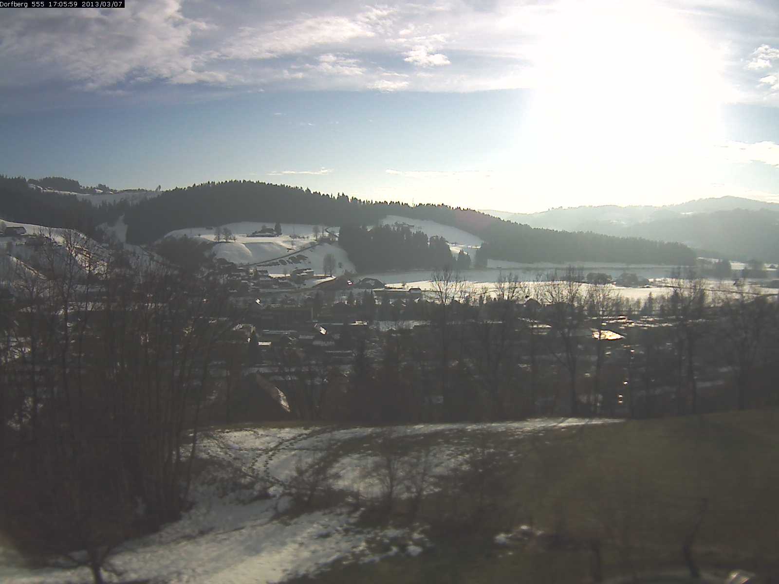 Webcam-Bild: Aussicht vom Dorfberg in Langnau 20130307-170600