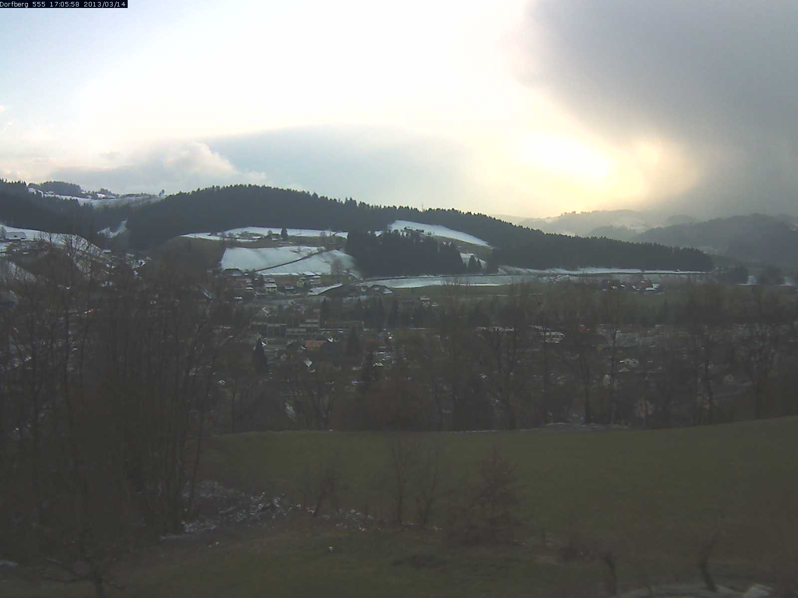Webcam-Bild: Aussicht vom Dorfberg in Langnau 20130314-170600