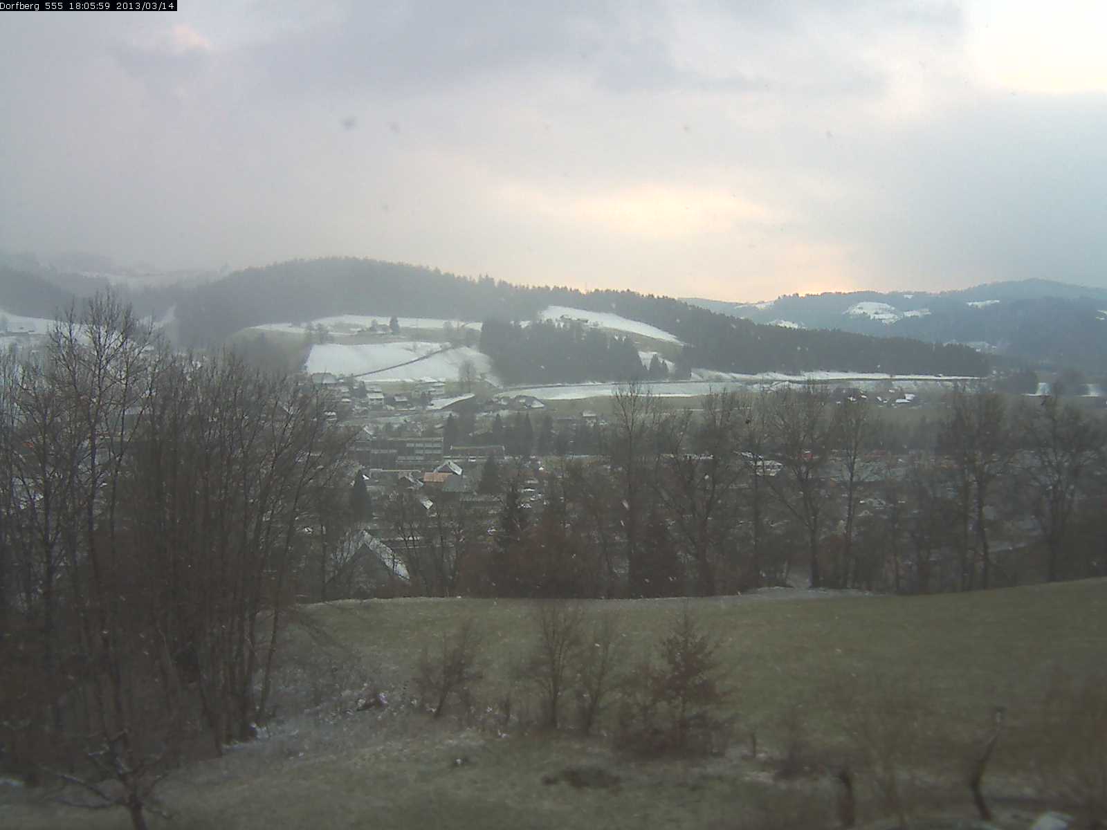 Webcam-Bild: Aussicht vom Dorfberg in Langnau 20130314-180600