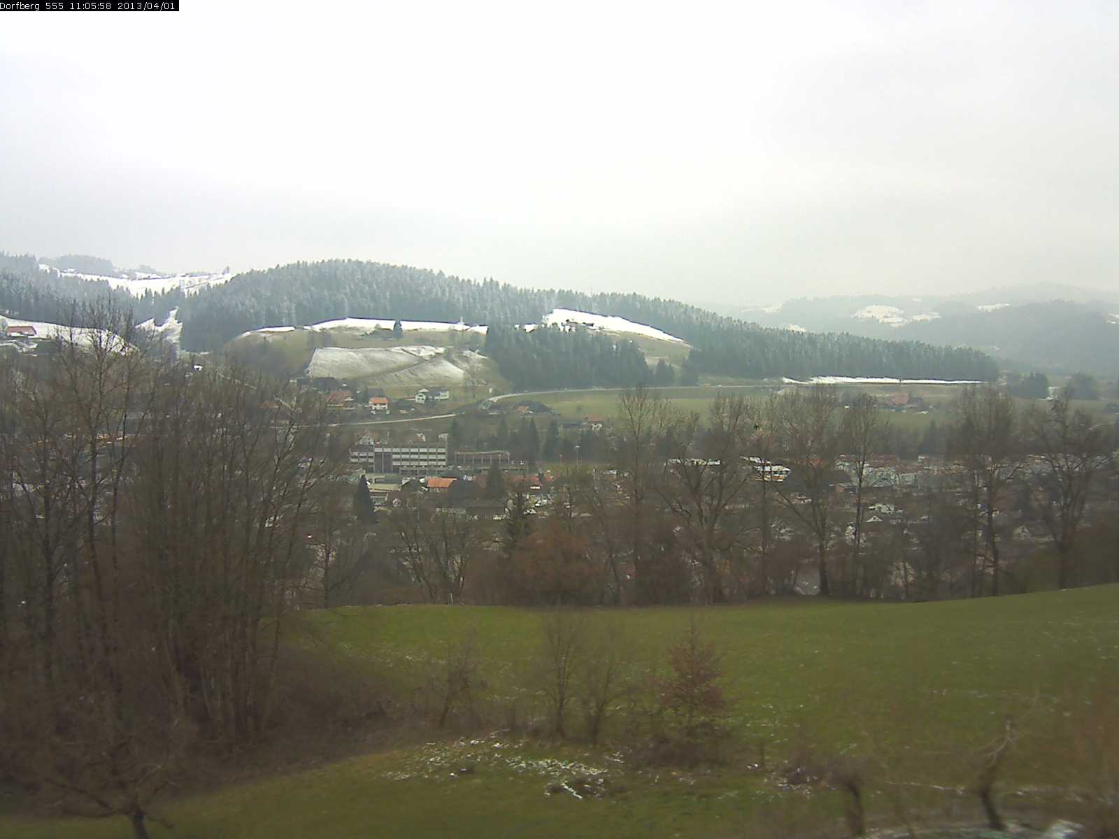 Webcam-Bild: Aussicht vom Dorfberg in Langnau 20130401-110600