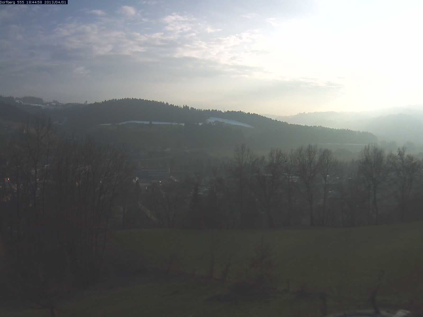 Webcam-Bild: Aussicht vom Dorfberg in Langnau 20130401-184500