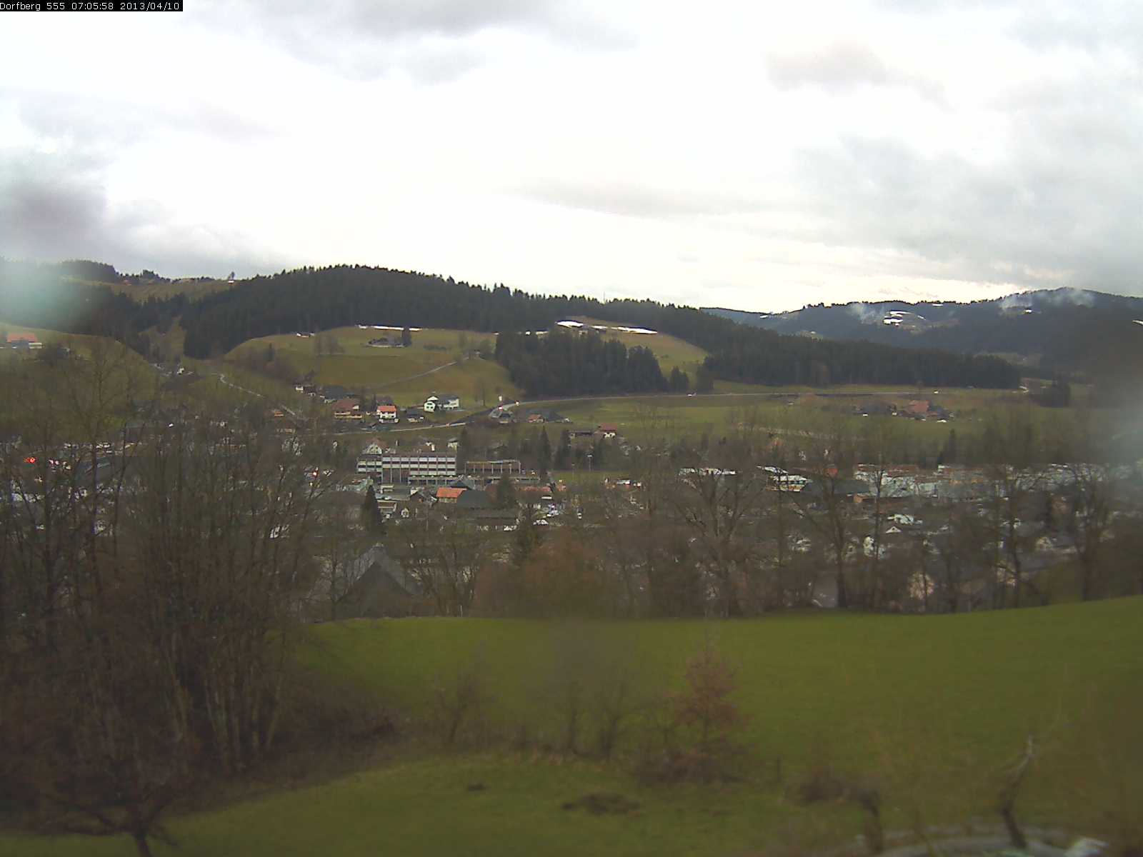 Webcam-Bild: Aussicht vom Dorfberg in Langnau 20130410-070600