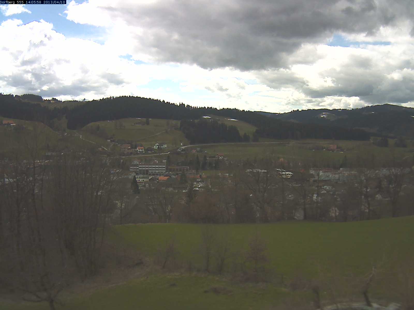 Webcam-Bild: Aussicht vom Dorfberg in Langnau 20130410-140600
