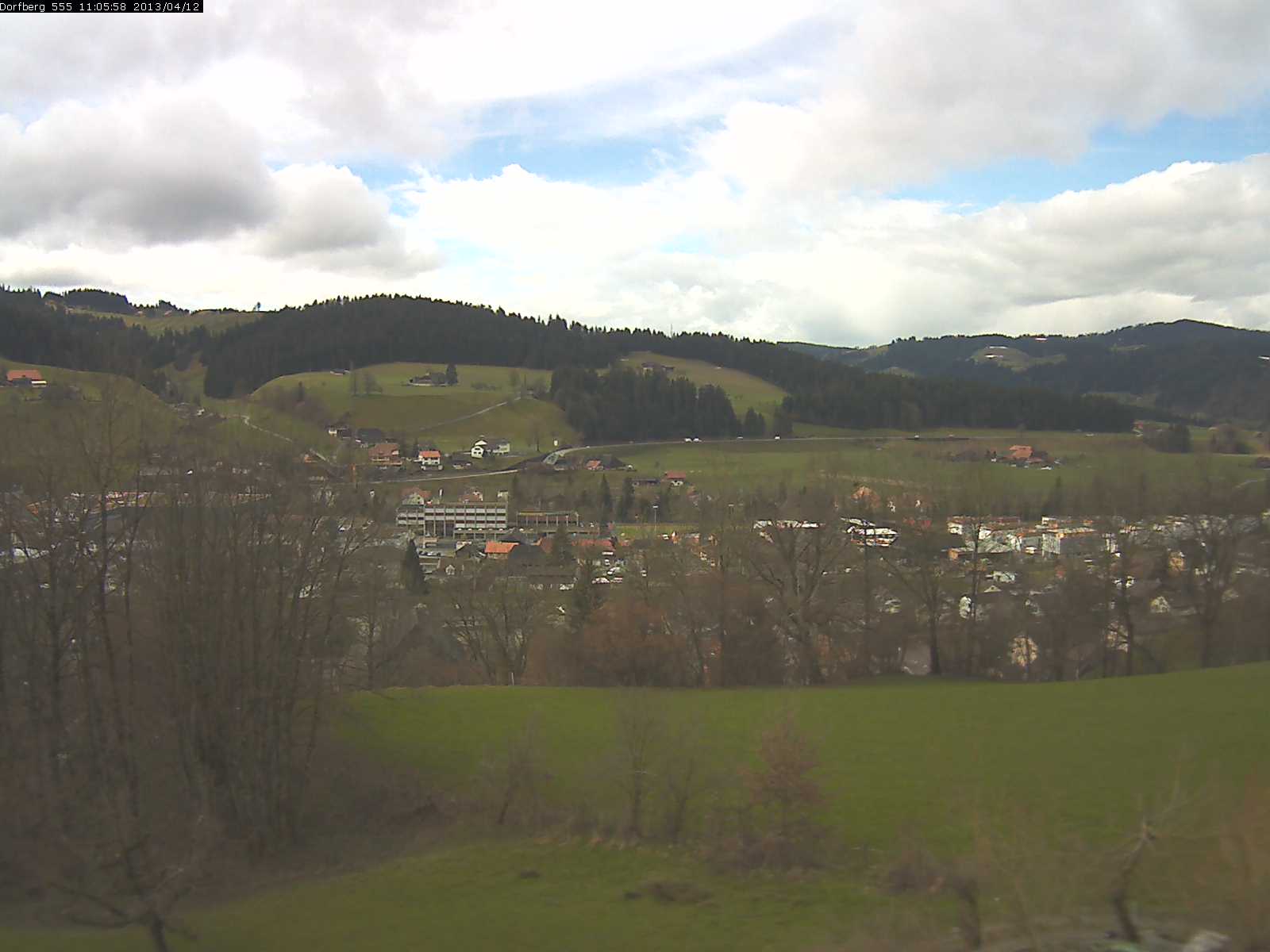 Webcam-Bild: Aussicht vom Dorfberg in Langnau 20130412-110600