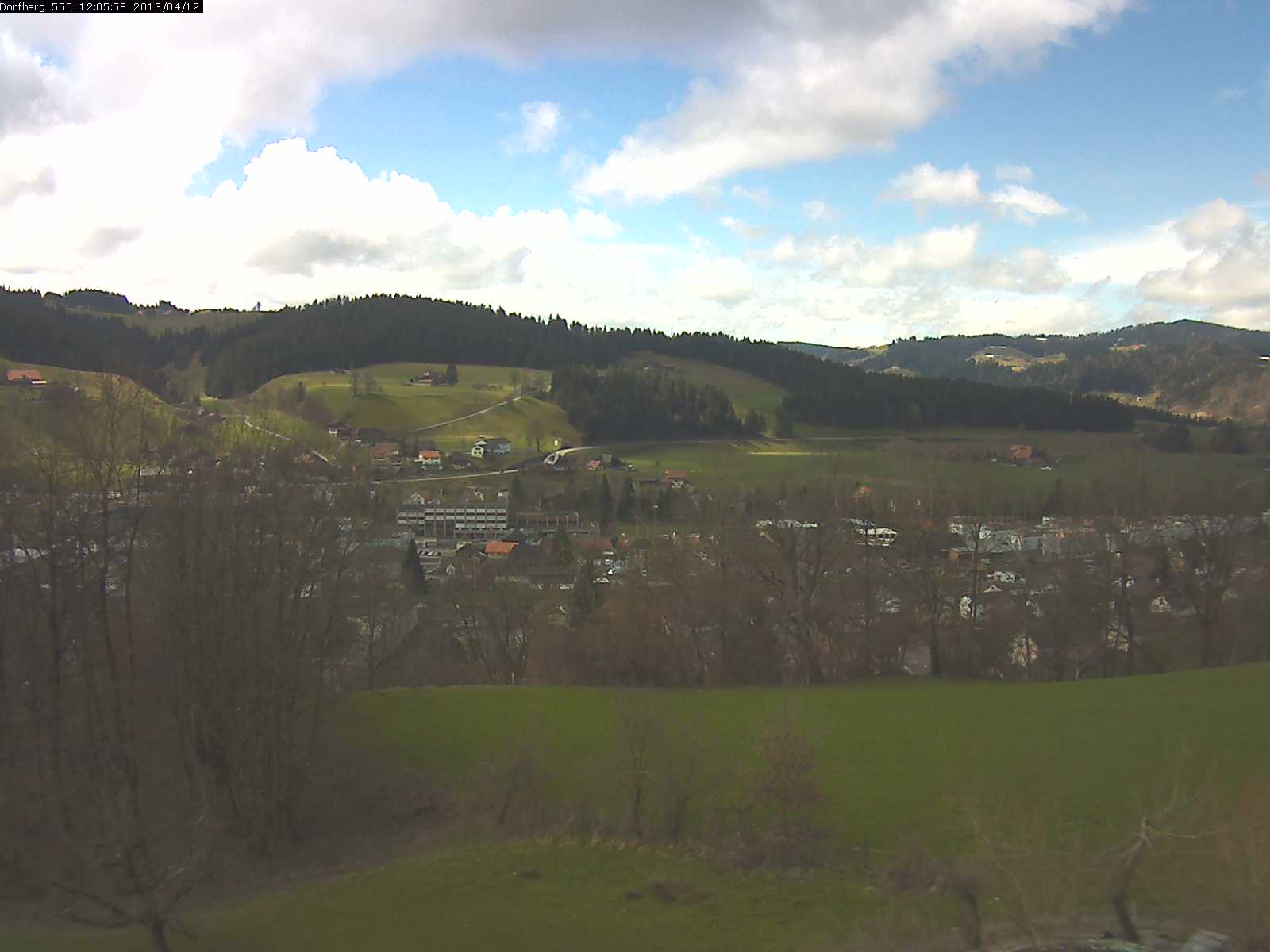 Webcam-Bild: Aussicht vom Dorfberg in Langnau 20130412-120600