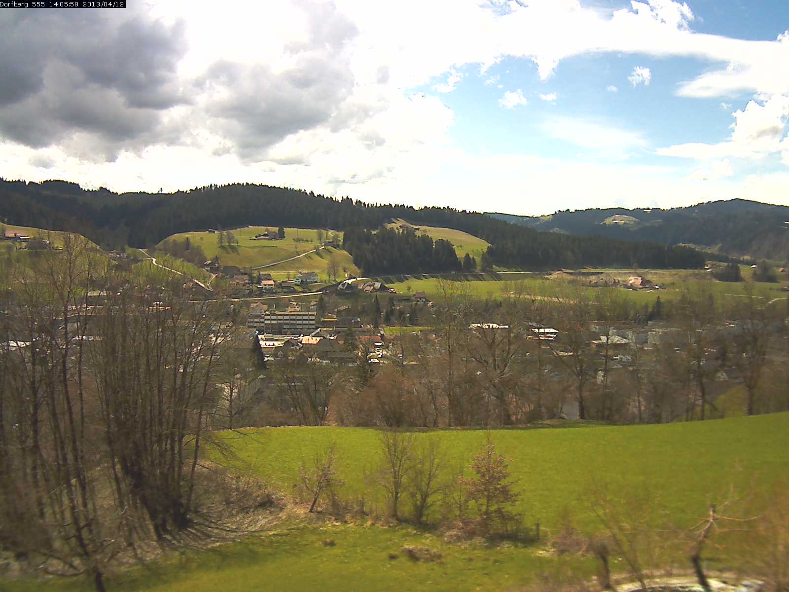 Webcam-Bild: Aussicht vom Dorfberg in Langnau 20130412-140600