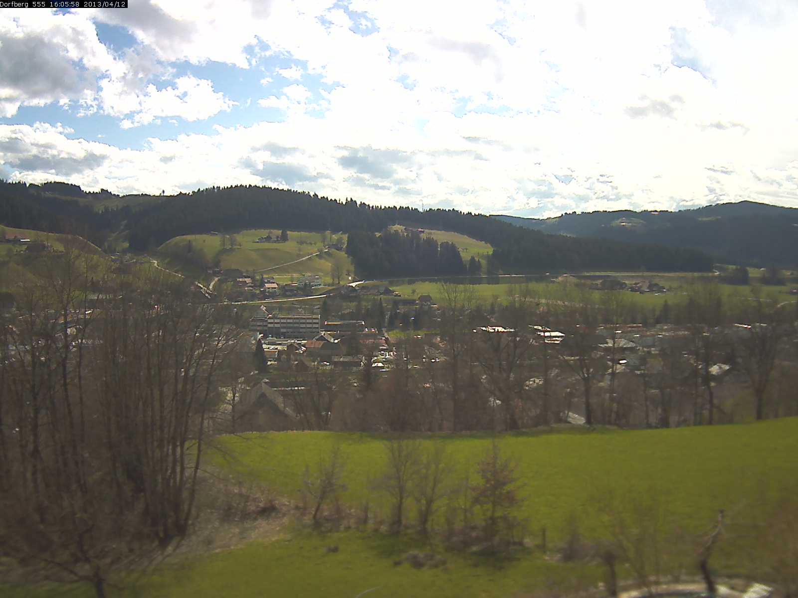 Webcam-Bild: Aussicht vom Dorfberg in Langnau 20130412-160600