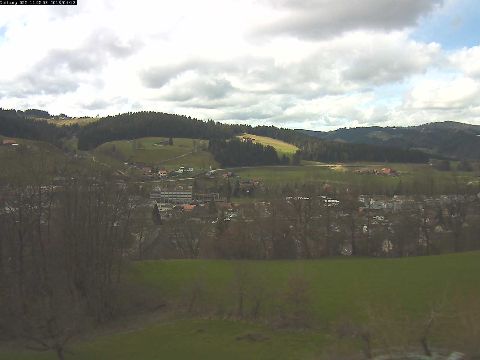Webcam-Bild: Aussicht vom Dorfberg in Langnau 20130413-110600