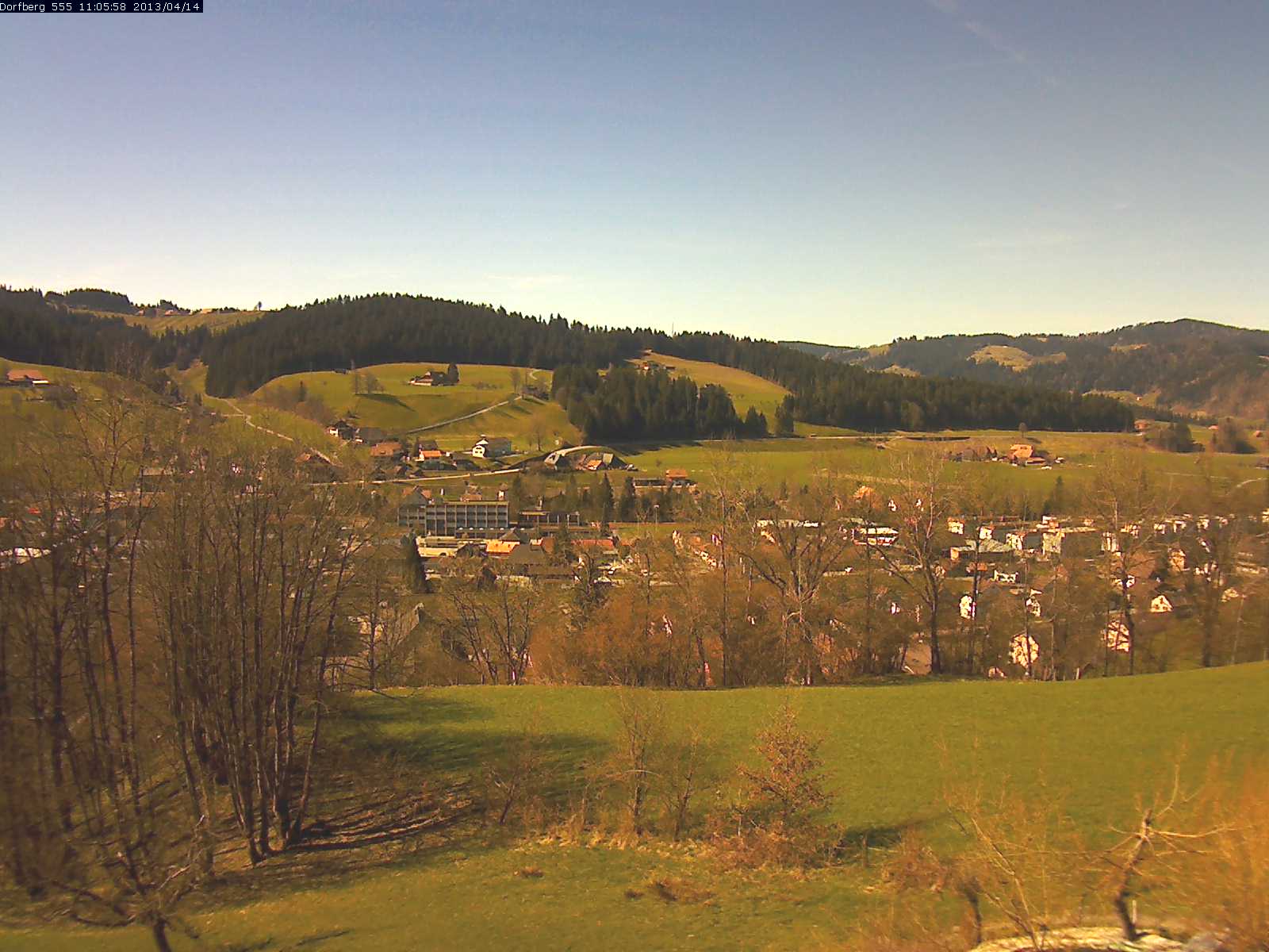 Webcam-Bild: Aussicht vom Dorfberg in Langnau 20130414-110600