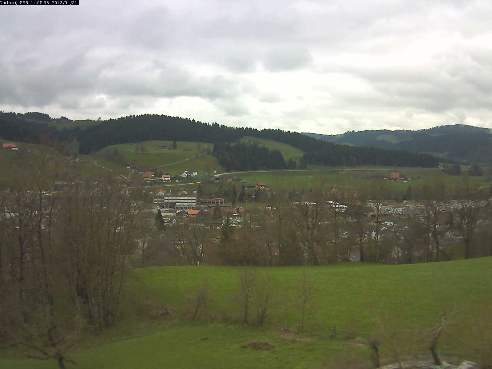 Webcam-Bild: Aussicht vom Dorfberg in Langnau 20130421-140600