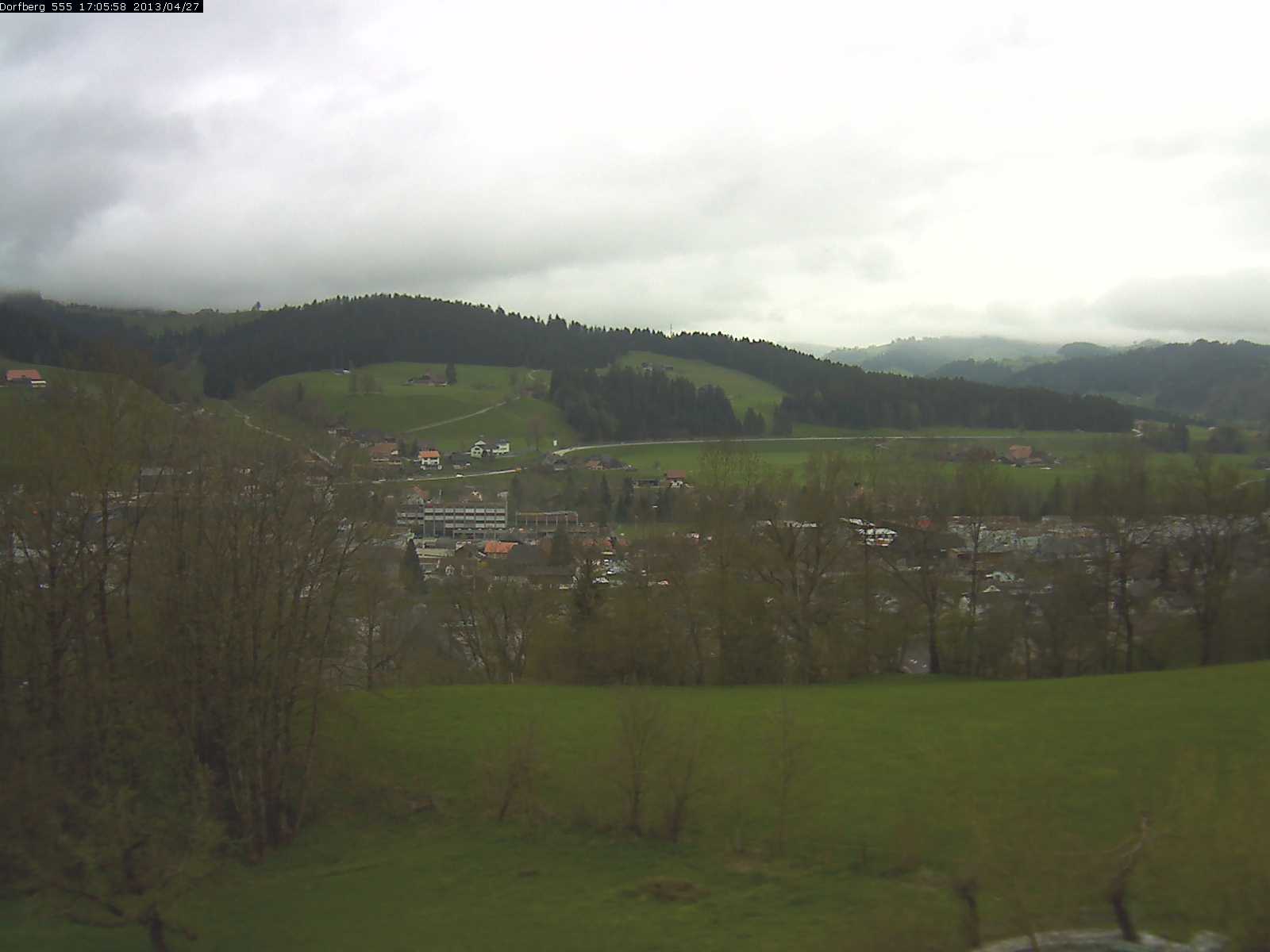 Webcam-Bild: Aussicht vom Dorfberg in Langnau 20130427-170600