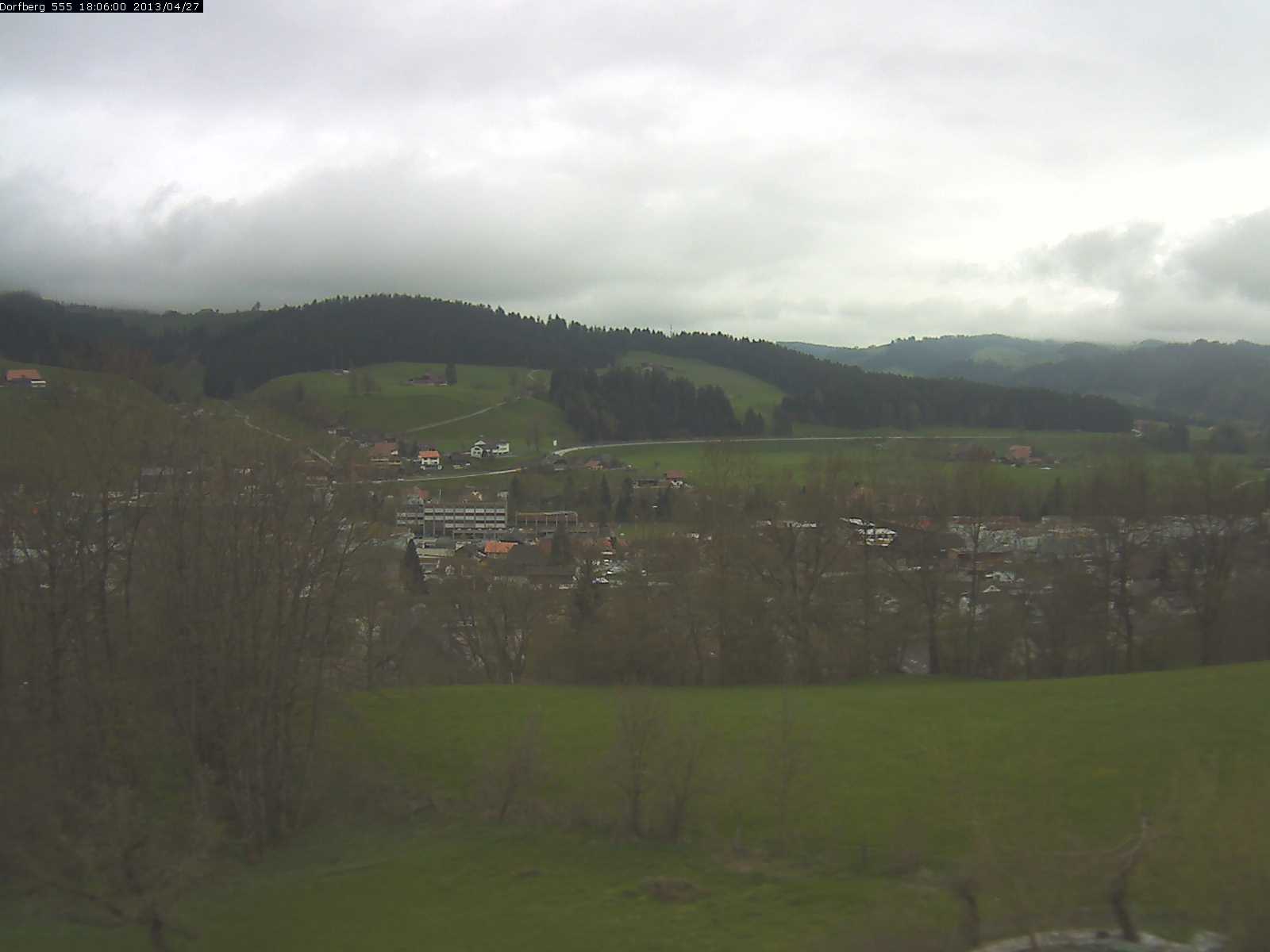 Webcam-Bild: Aussicht vom Dorfberg in Langnau 20130427-180601