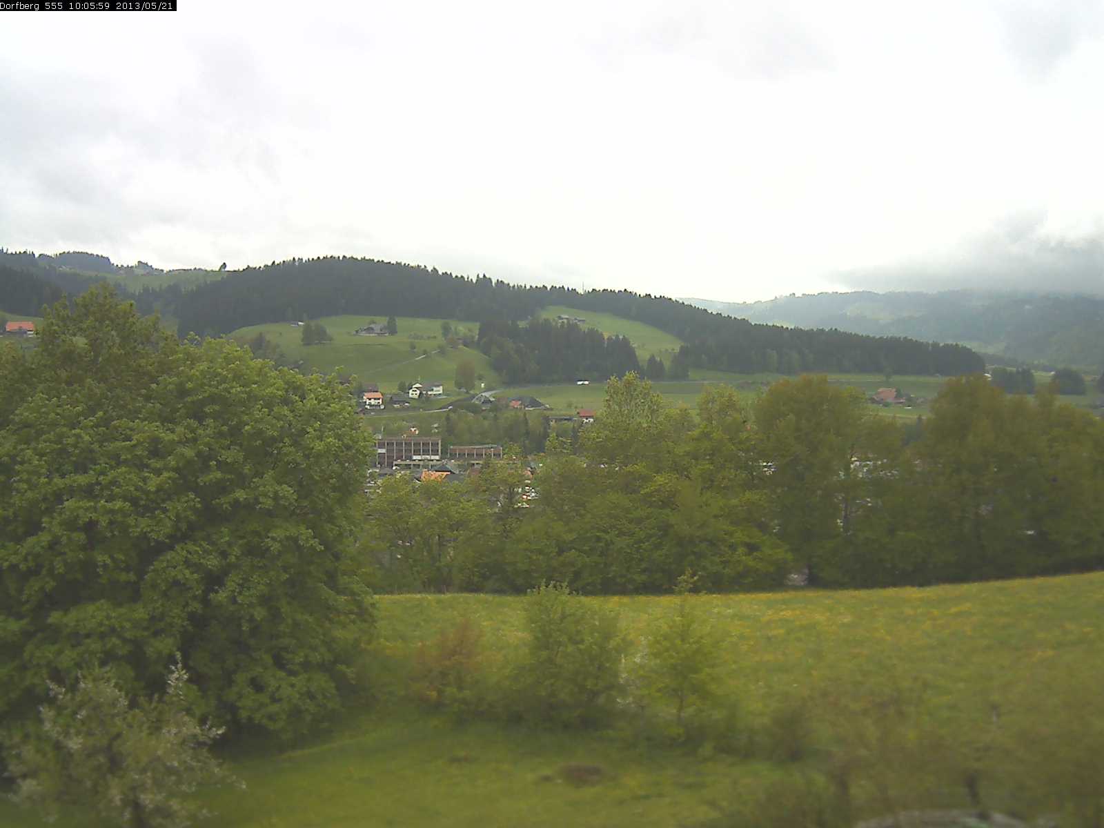 Webcam-Bild: Aussicht vom Dorfberg in Langnau 20130521-100600