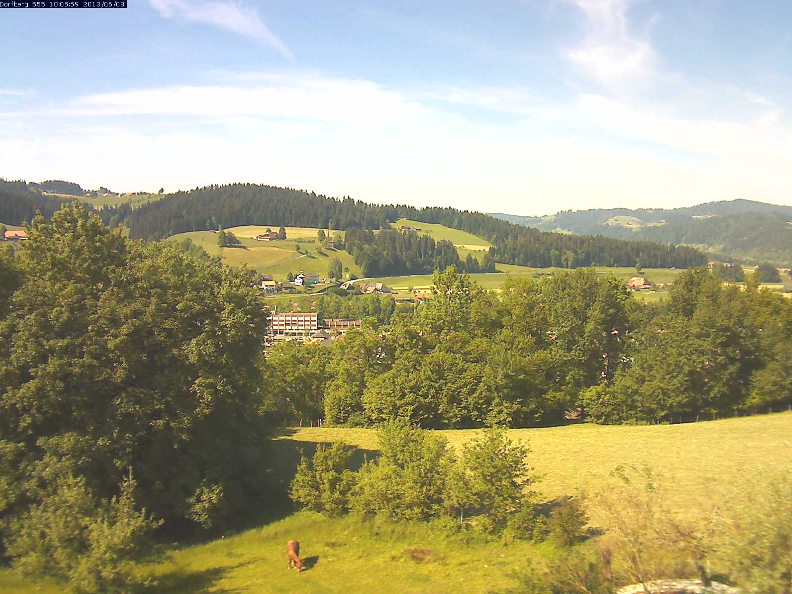Webcam-Bild: Aussicht vom Dorfberg in Langnau 20130608-100600