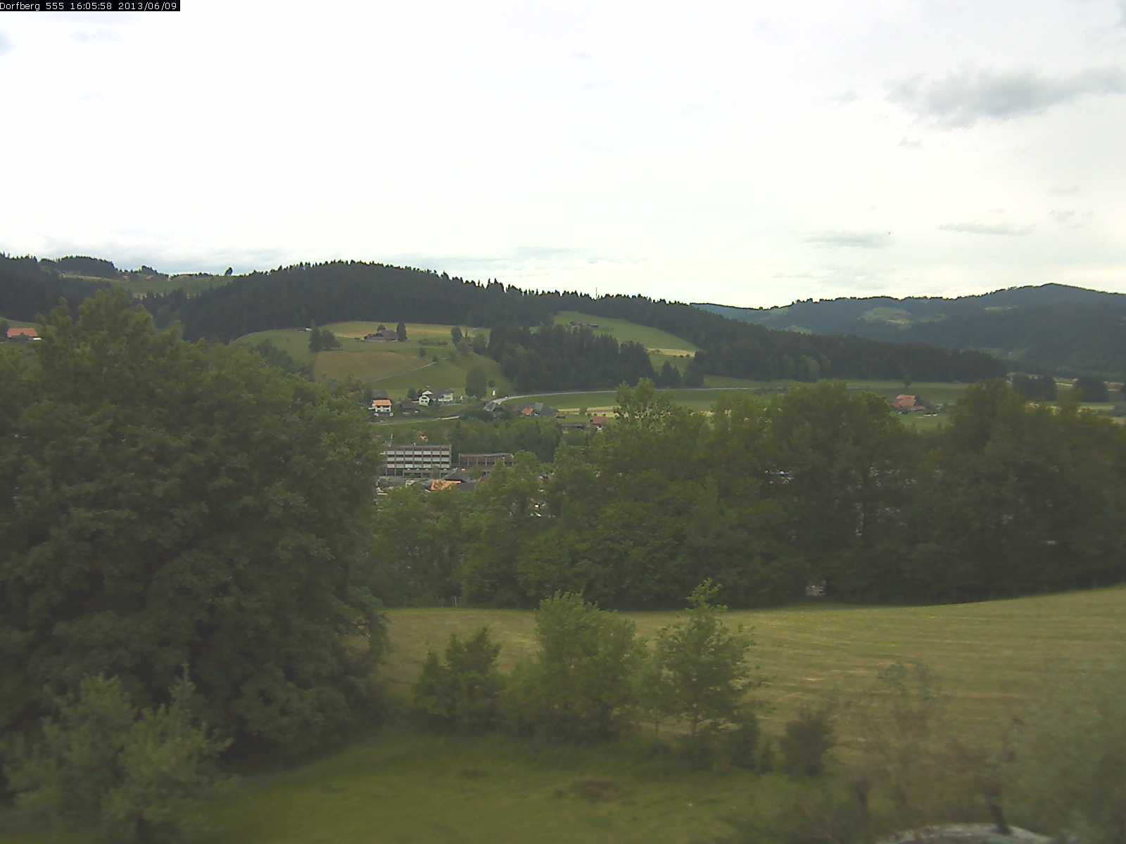 Webcam-Bild: Aussicht vom Dorfberg in Langnau 20130609-160600