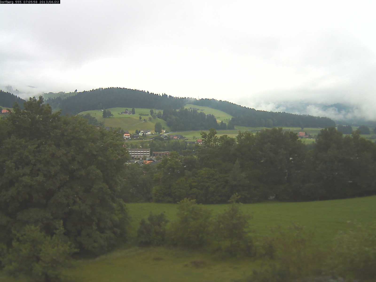 Webcam-Bild: Aussicht vom Dorfberg in Langnau 20130622-070600