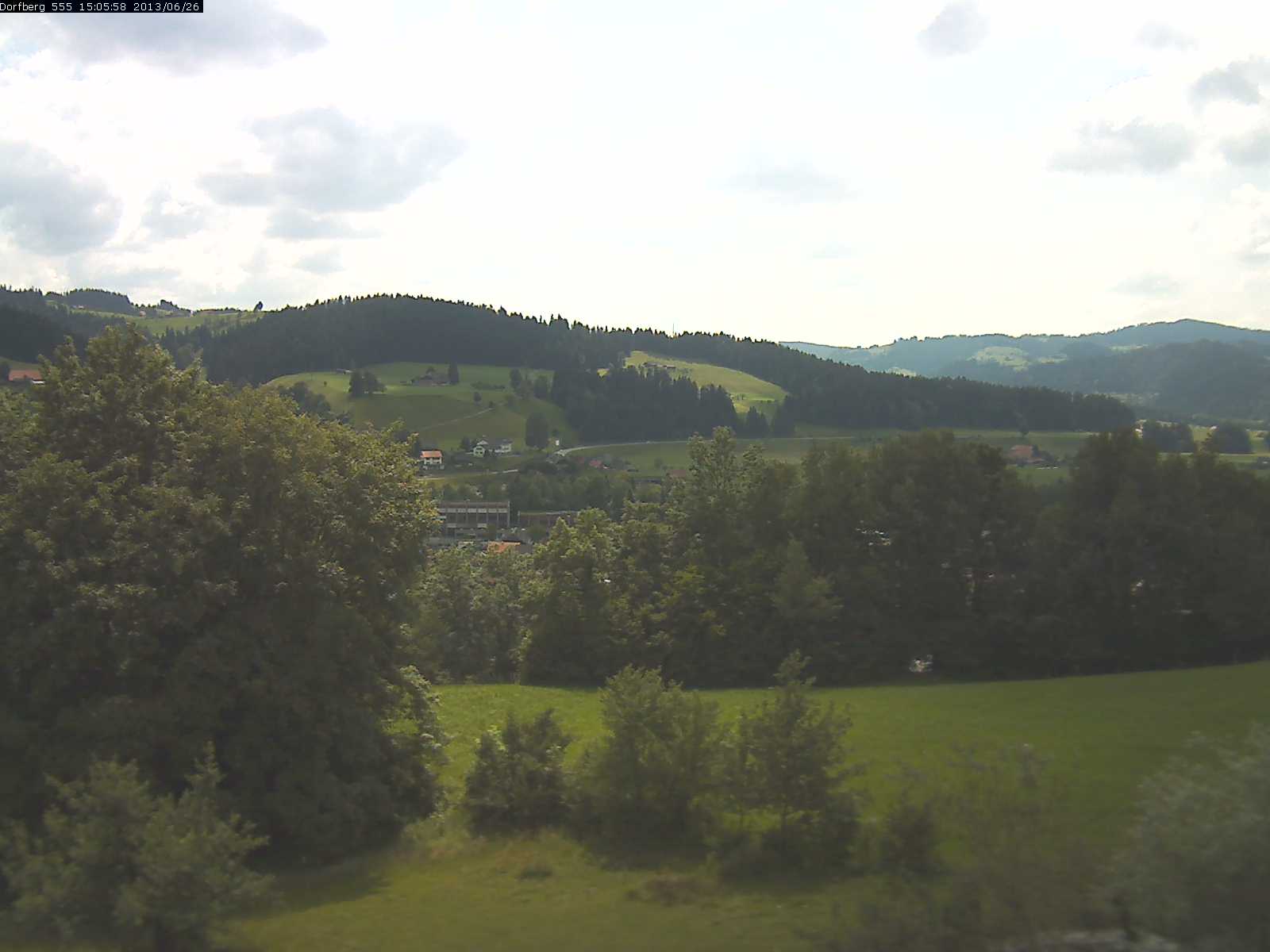 Webcam-Bild: Aussicht vom Dorfberg in Langnau 20130626-150600