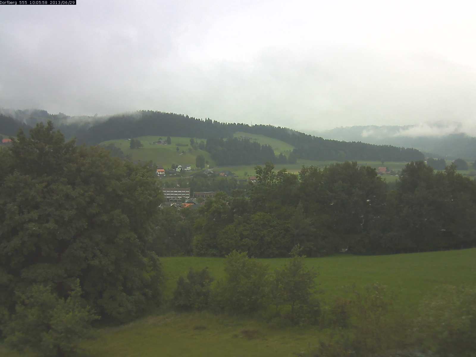 Webcam-Bild: Aussicht vom Dorfberg in Langnau 20130629-100600