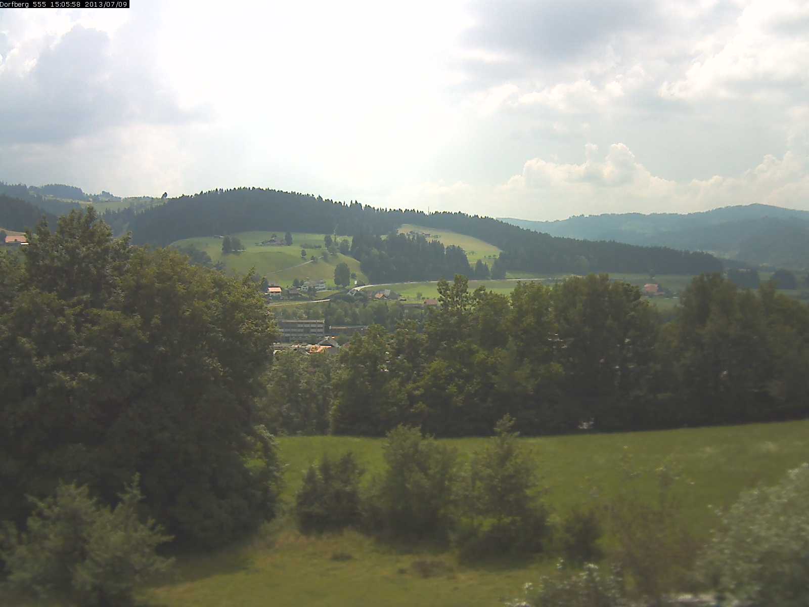 Webcam-Bild: Aussicht vom Dorfberg in Langnau 20130709-150600