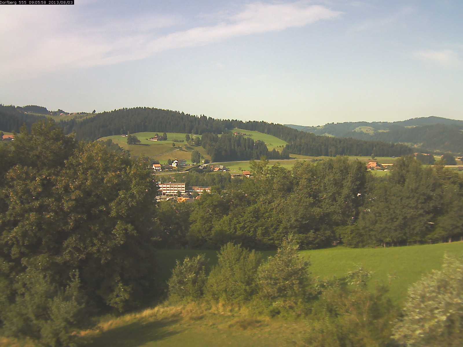 Webcam-Bild: Aussicht vom Dorfberg in Langnau 20130803-090600