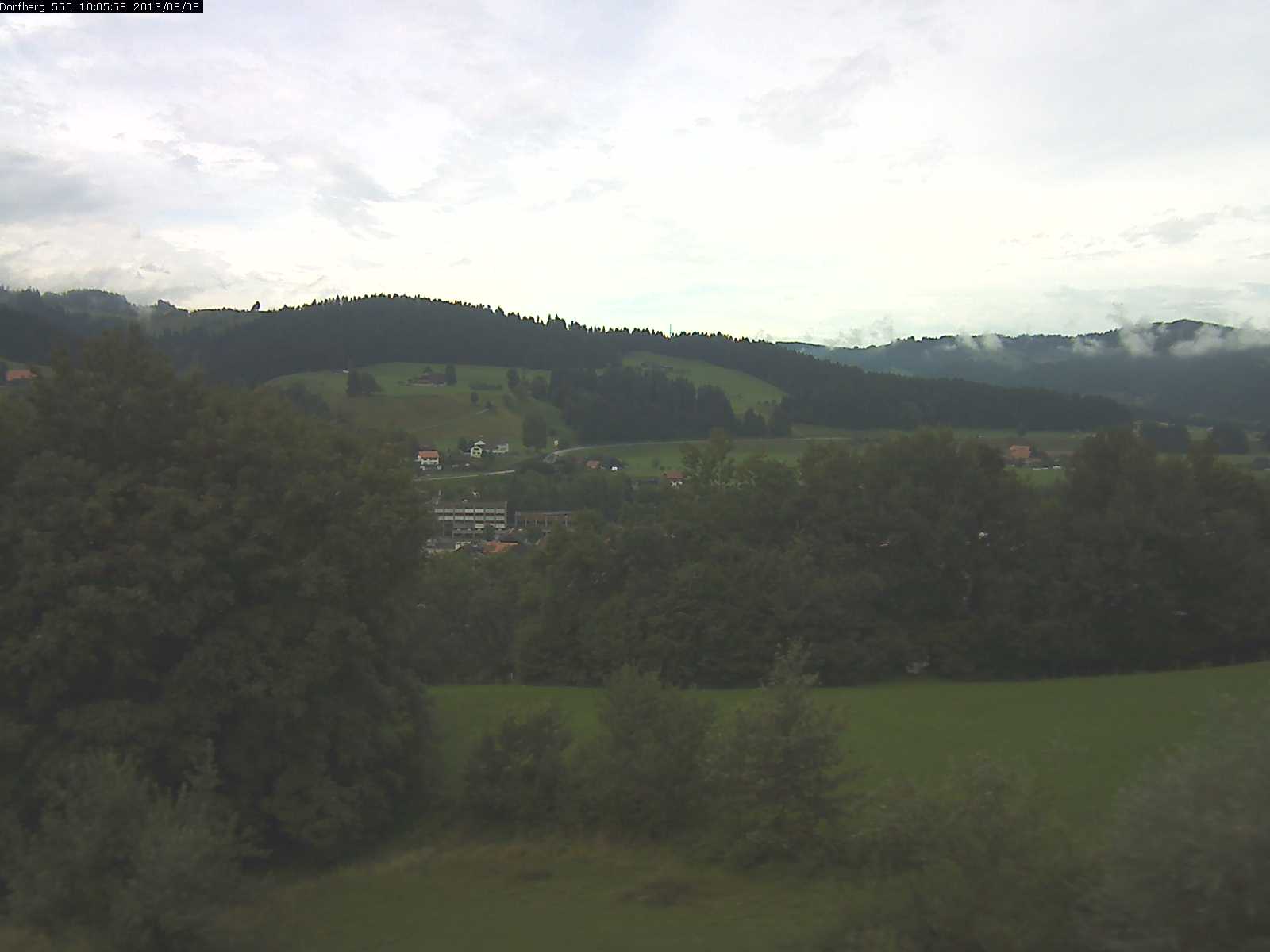 Webcam-Bild: Aussicht vom Dorfberg in Langnau 20130808-100600