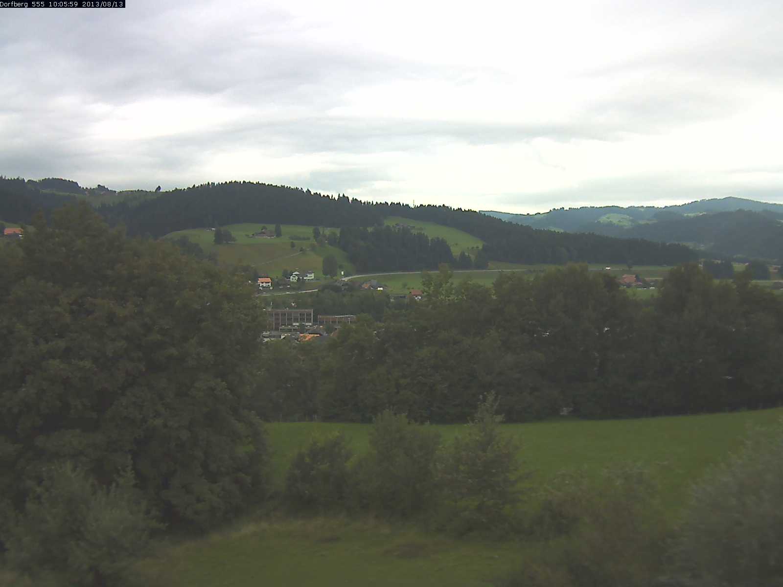 Webcam-Bild: Aussicht vom Dorfberg in Langnau 20130813-100600