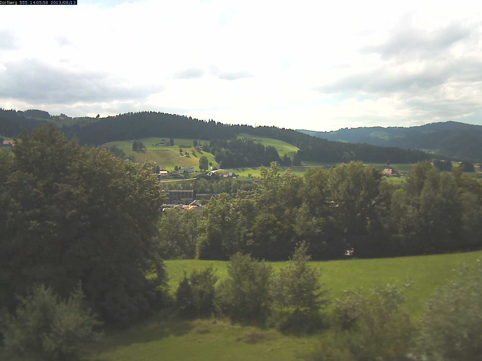 Webcam-Bild: Aussicht vom Dorfberg in Langnau 20130813-140600