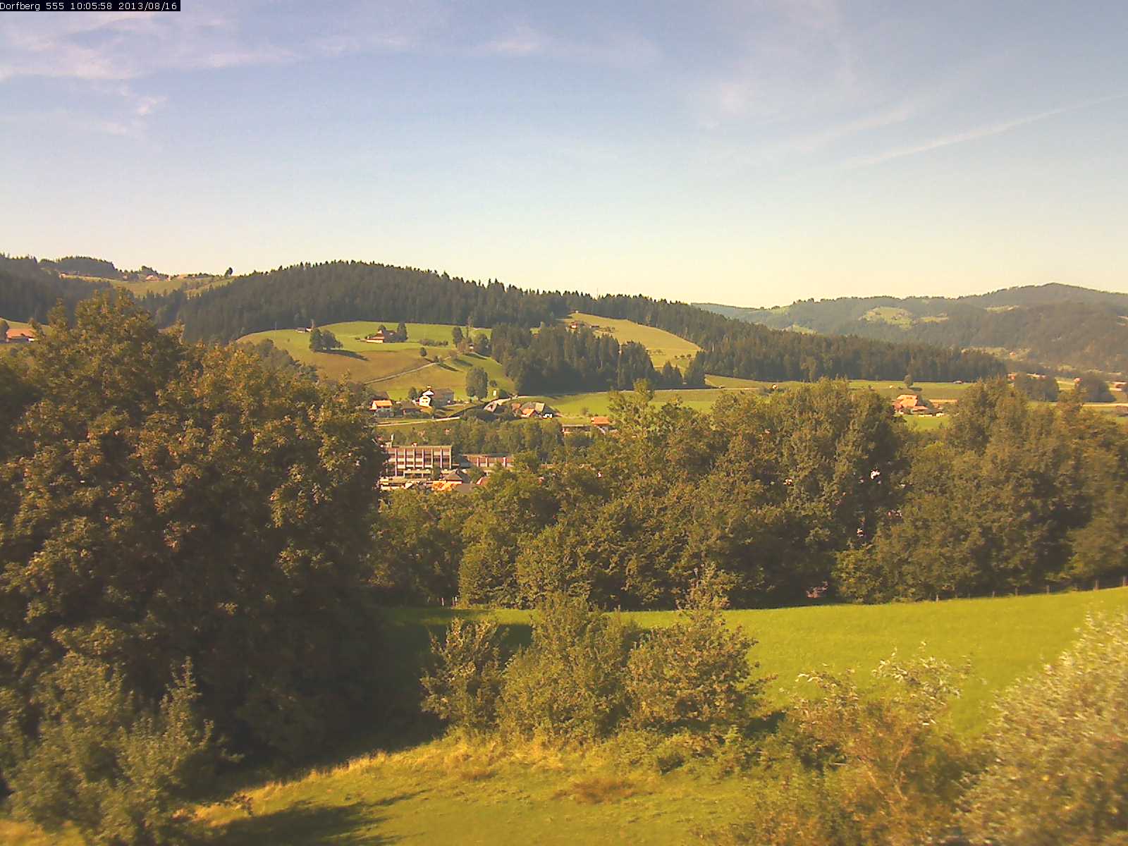 Webcam-Bild: Aussicht vom Dorfberg in Langnau 20130816-100600