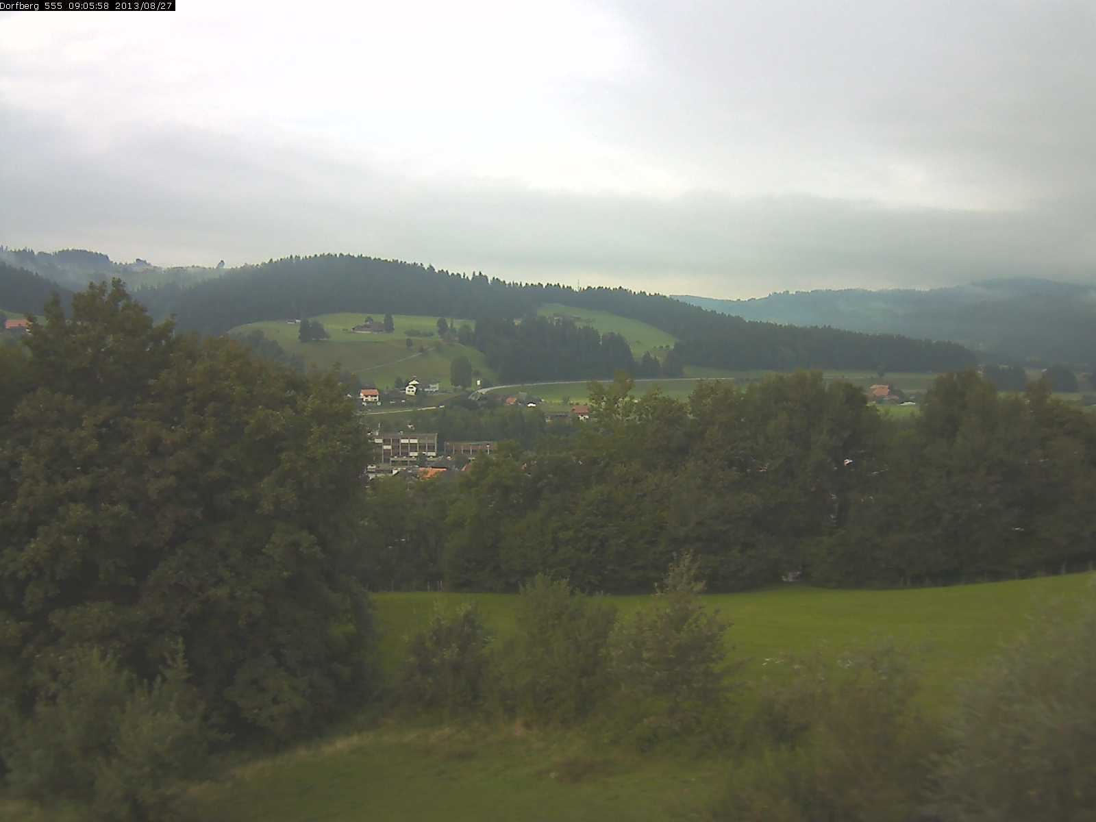 Webcam-Bild: Aussicht vom Dorfberg in Langnau 20130827-090600