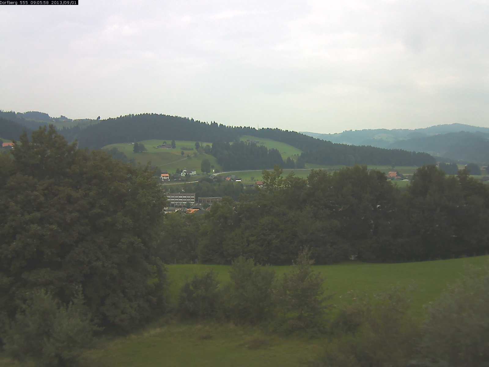 Webcam-Bild: Aussicht vom Dorfberg in Langnau 20130901-090600