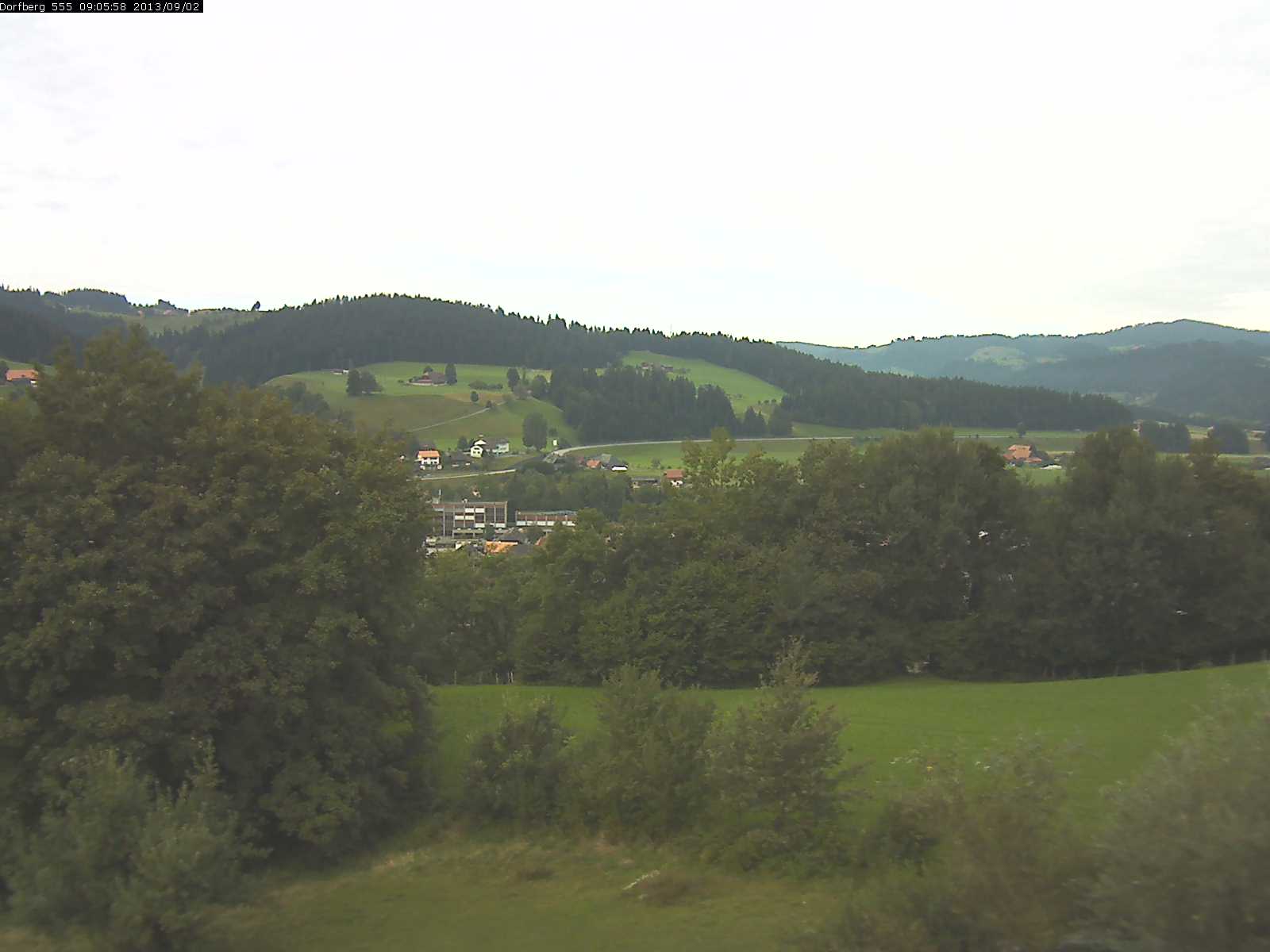 Webcam-Bild: Aussicht vom Dorfberg in Langnau 20130902-090600