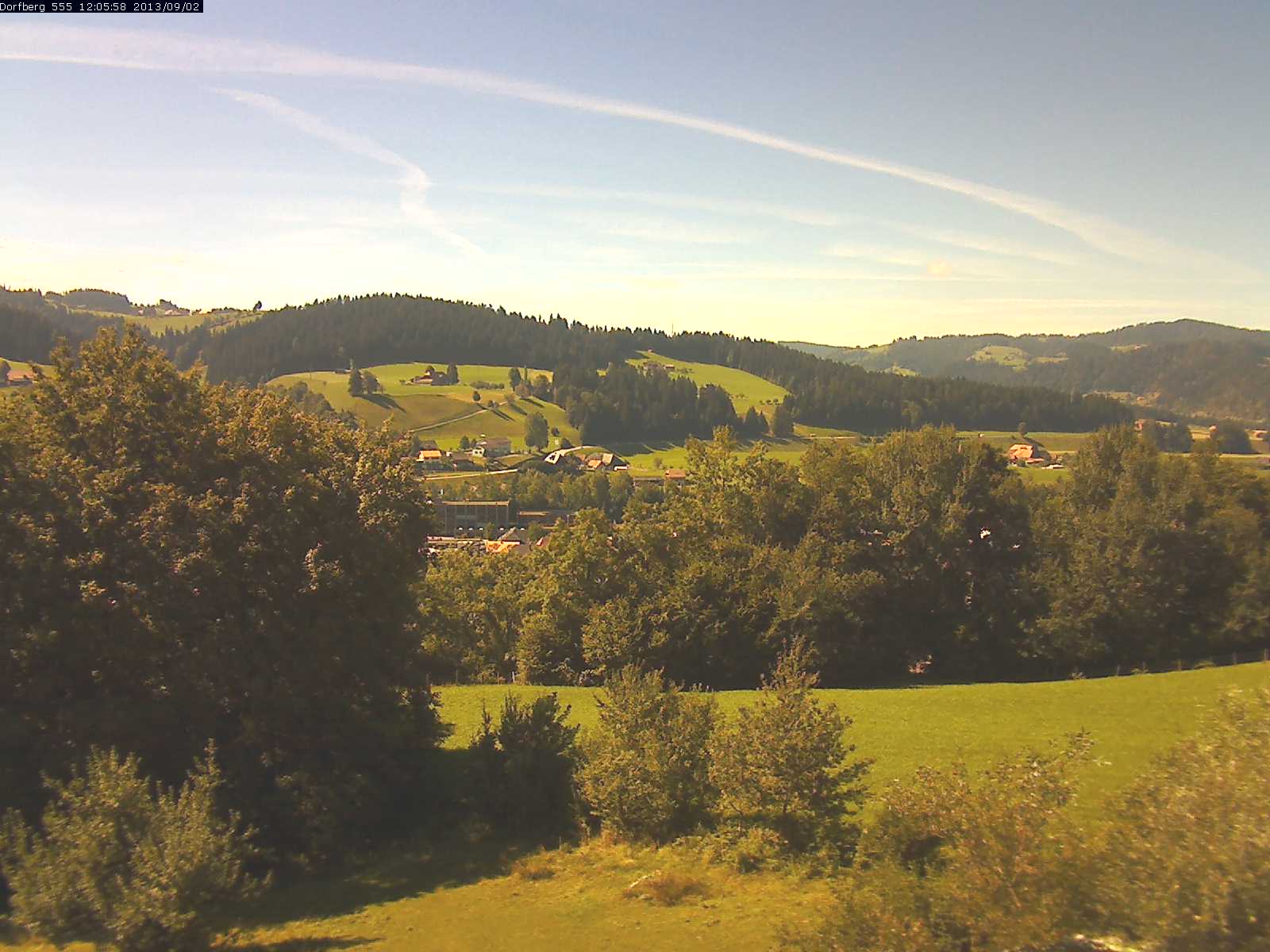 Webcam-Bild: Aussicht vom Dorfberg in Langnau 20130902-120600