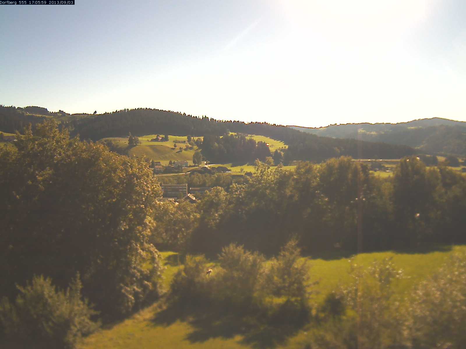 Webcam-Bild: Aussicht vom Dorfberg in Langnau 20130903-170600