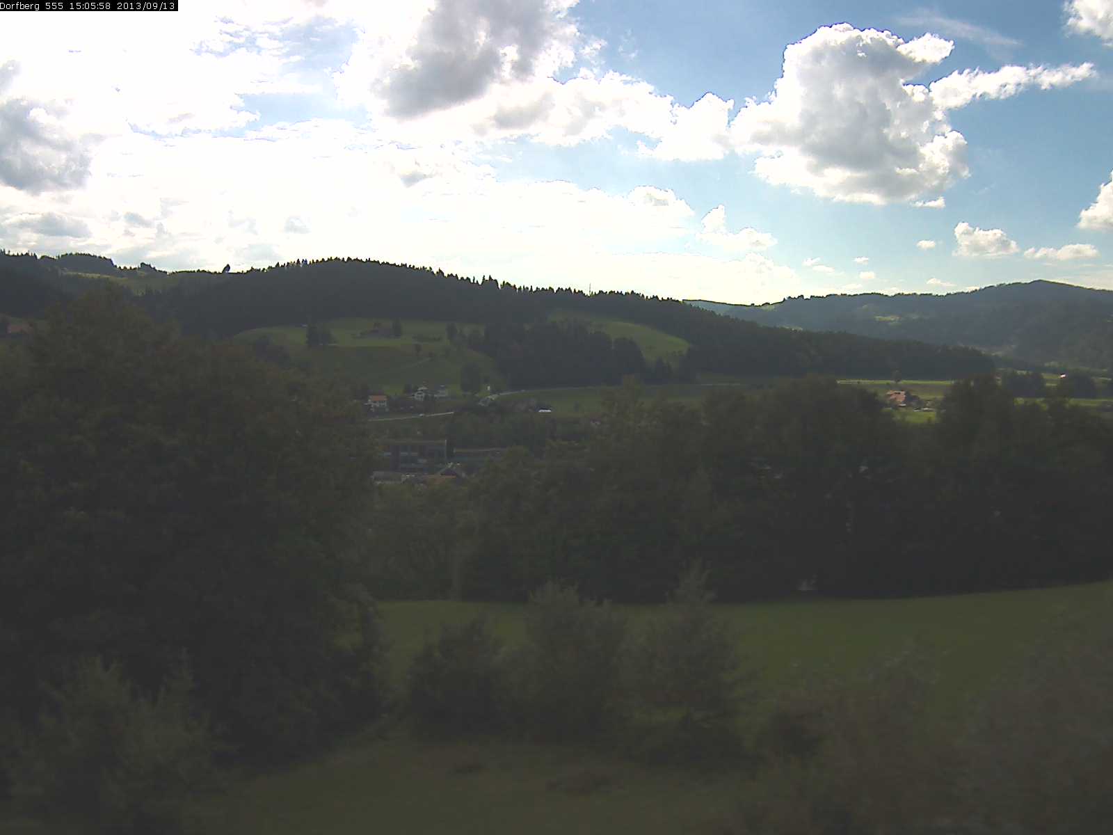 Webcam-Bild: Aussicht vom Dorfberg in Langnau 20130913-150600