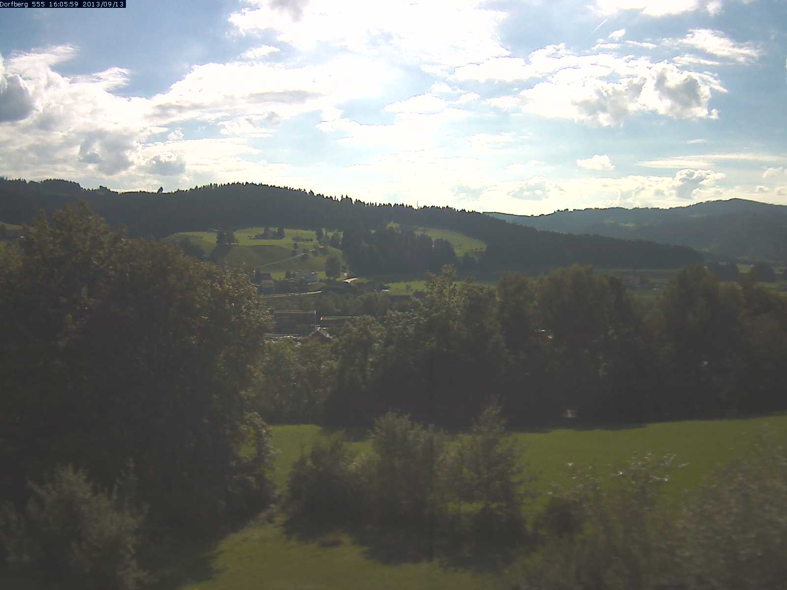 Webcam-Bild: Aussicht vom Dorfberg in Langnau 20130913-160600