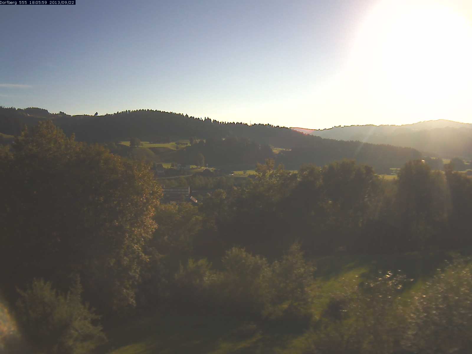Webcam-Bild: Aussicht vom Dorfberg in Langnau 20130922-180600