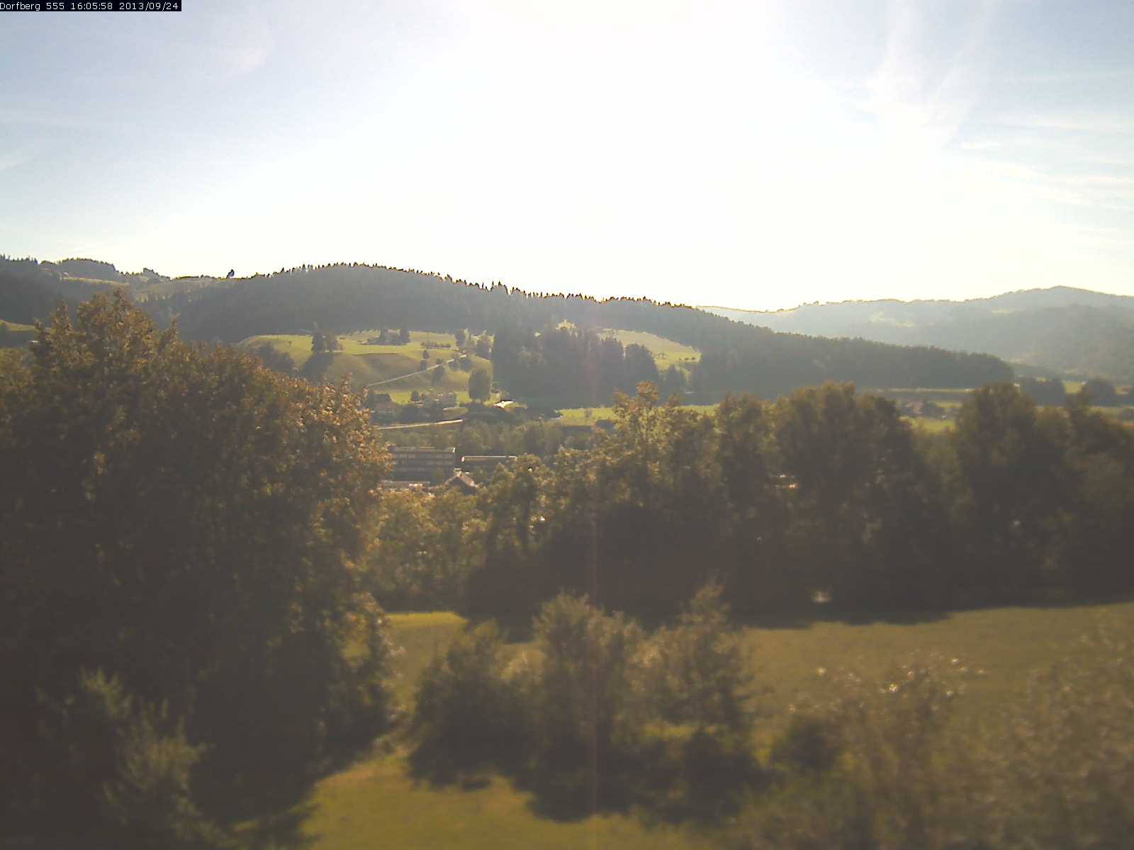 Webcam-Bild: Aussicht vom Dorfberg in Langnau 20130924-160600
