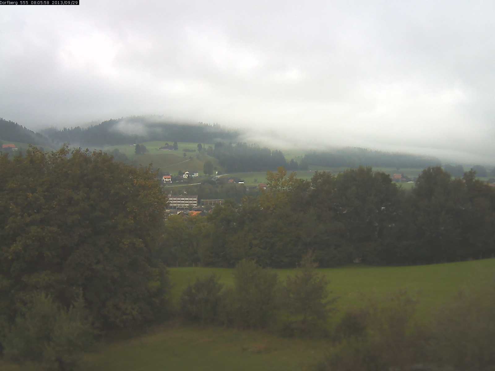 Webcam-Bild: Aussicht vom Dorfberg in Langnau 20130929-080600