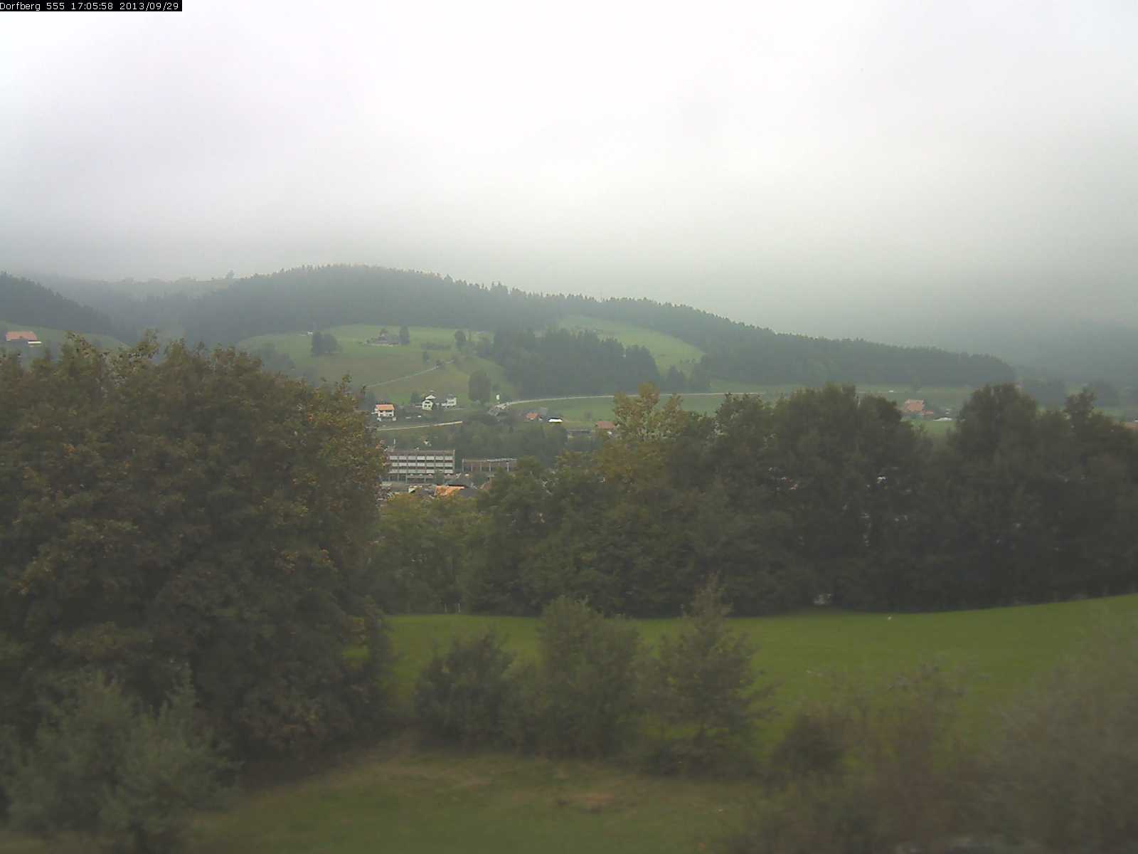 Webcam-Bild: Aussicht vom Dorfberg in Langnau 20130929-170600