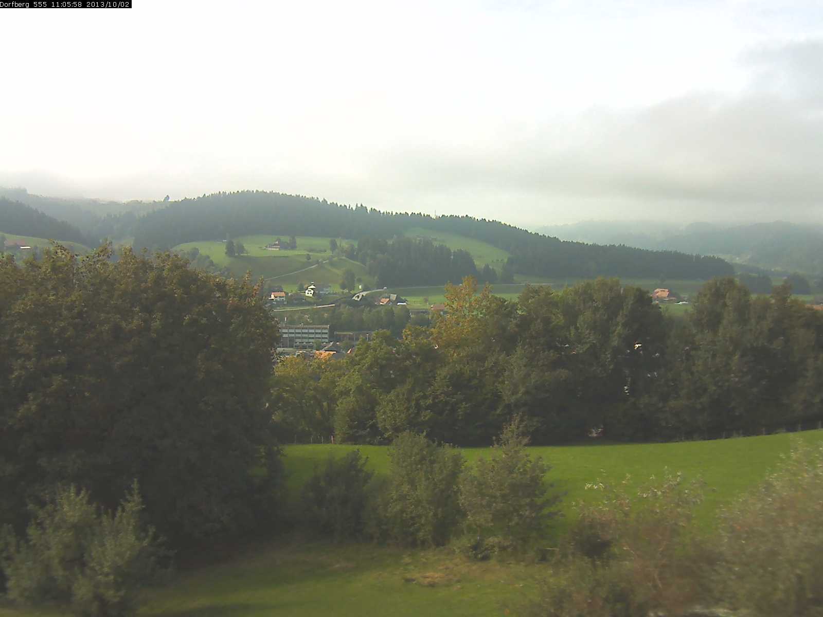 Webcam-Bild: Aussicht vom Dorfberg in Langnau 20131002-110600