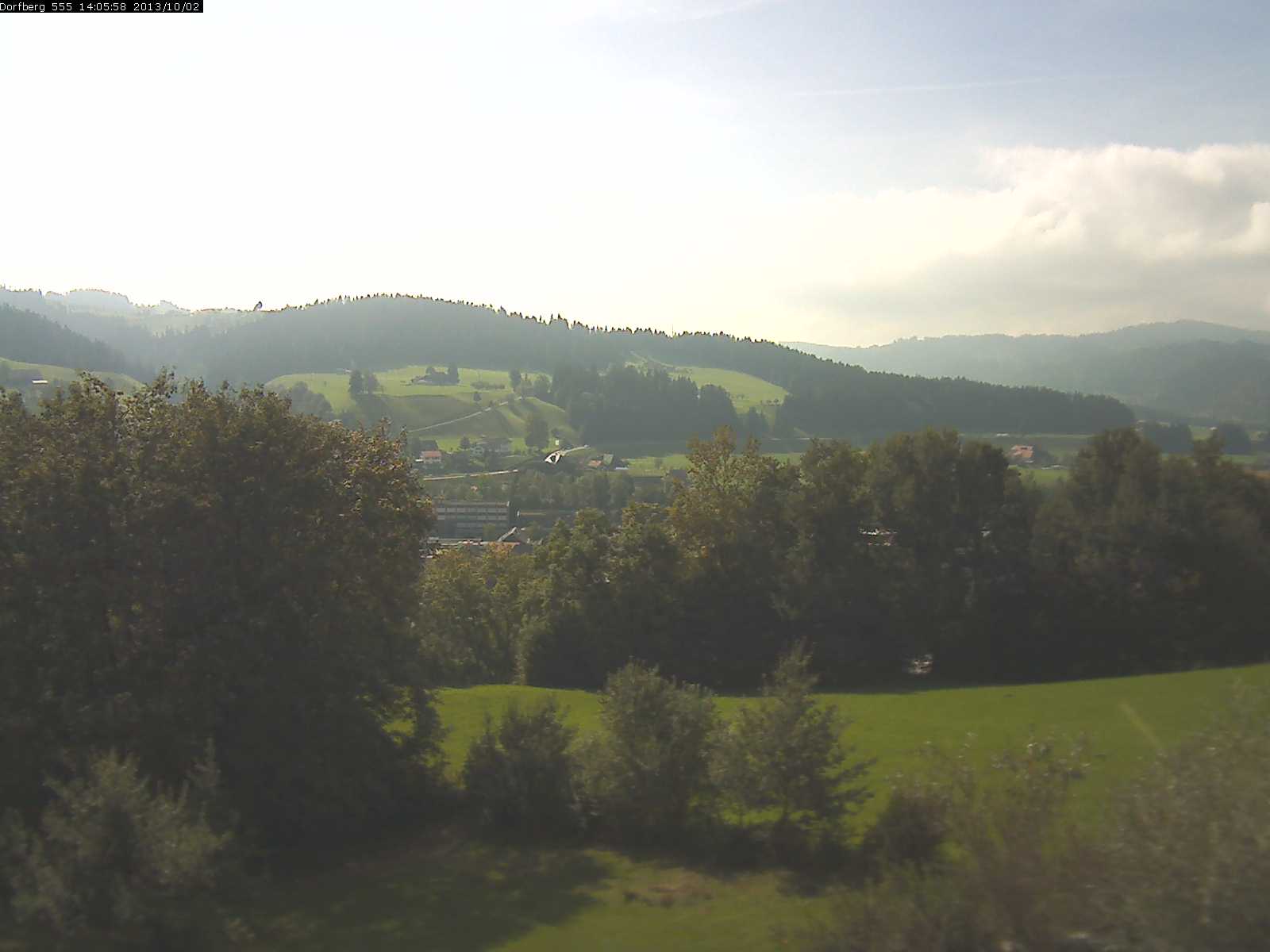 Webcam-Bild: Aussicht vom Dorfberg in Langnau 20131002-140600